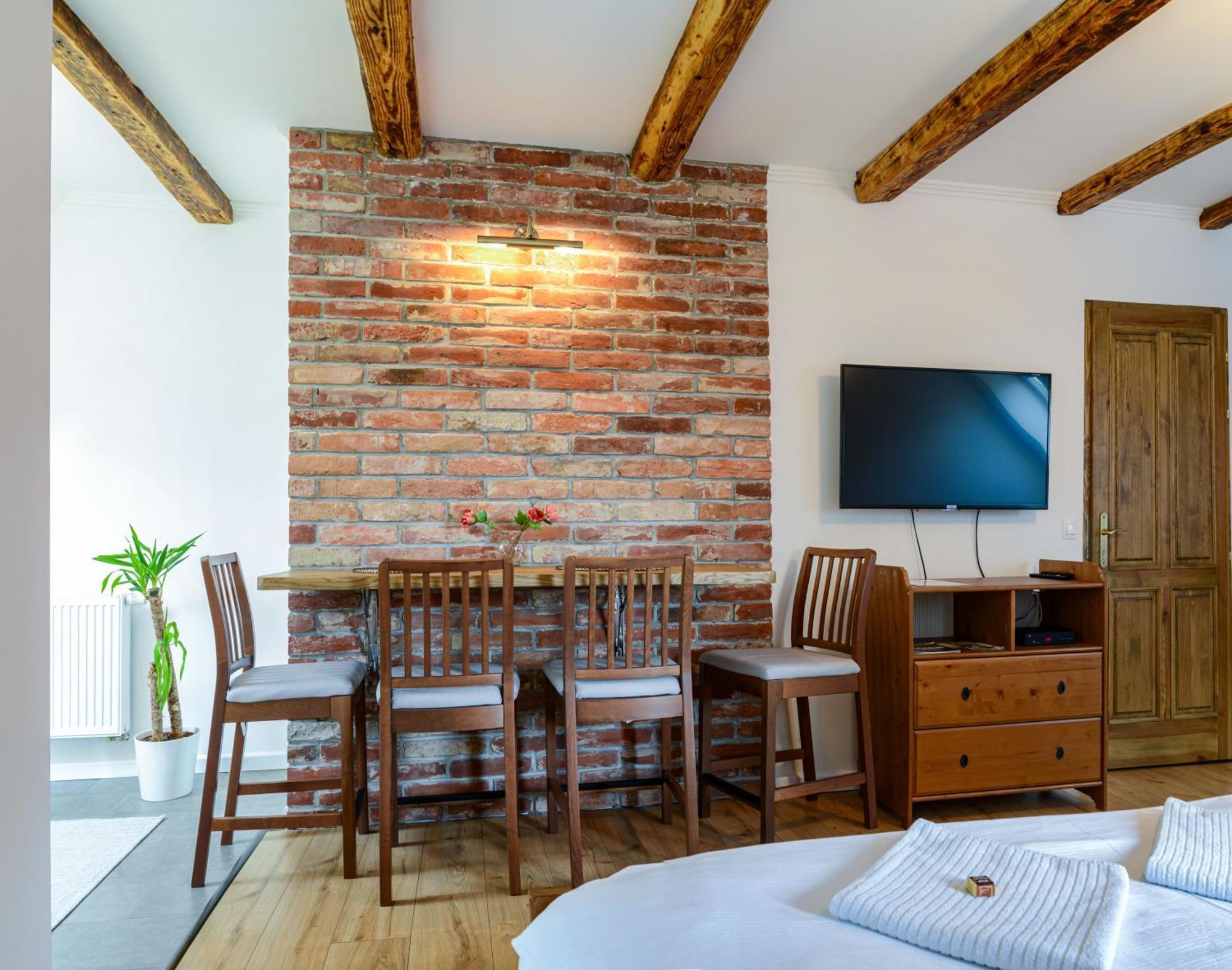 Terrace Apartments III Еґер Екстер'єр фото